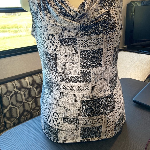 Beechers Brook Black/Grey Cowl Drape Sleeveless Top, Polyester/Spandex, XL - Picture 2 of 5